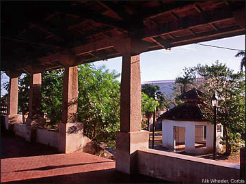 agana-guam_05-360a031707