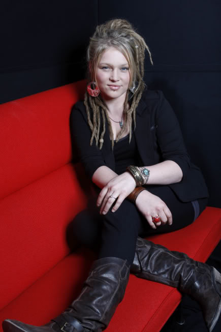 AMERICAN IDOL: Crystal Bowersox. CR: NinoMunoz / FOX.